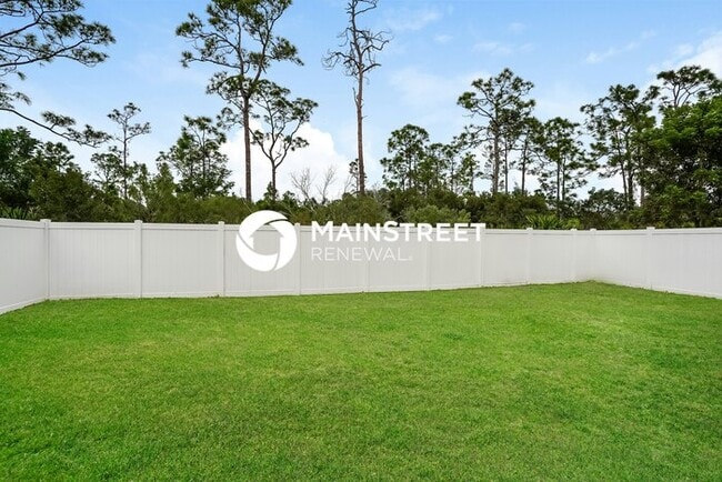 Building Photo - 3 Bedroom Pet-Friendly Home in CAPE CORAL, FL with Main Street Renewal