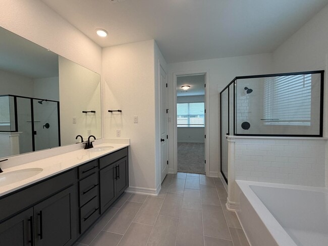 Building Photo - 9922 Red Knot St