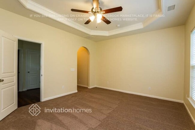 Building Photo - 8608 Heron Glen Dr