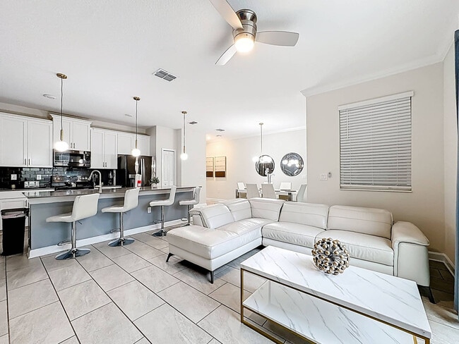 Building Photo - 1248 Challenge Dr