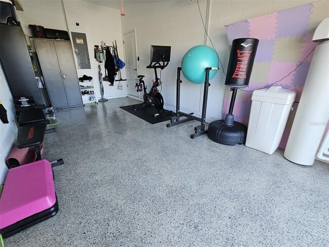 Building Photo - 4451 Arlington Ave