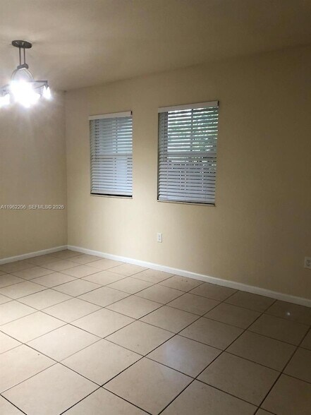 Building Photo - 8960 NW 97th Ave