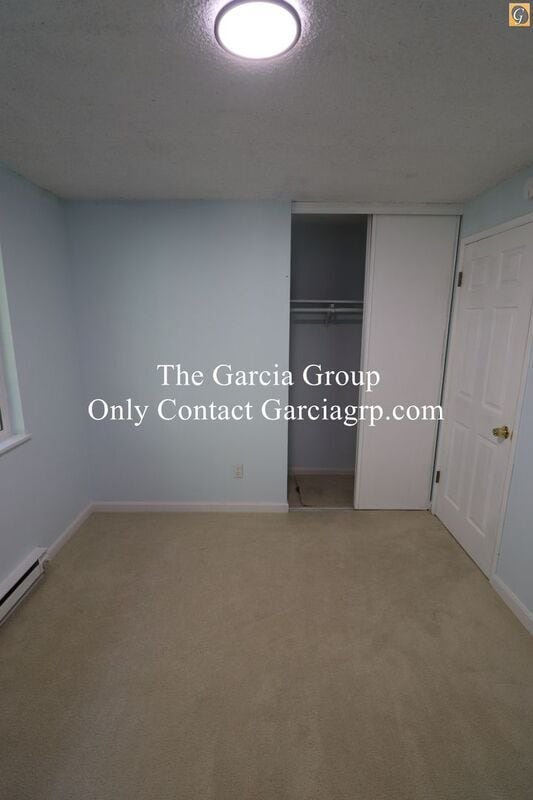 Building Photo - 4505 NE Emerson St