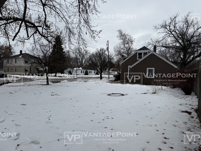 Building Photo - 1342 12th Ave