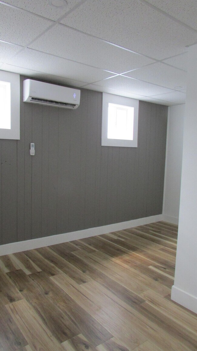 Building Photo - 332 E Fort St