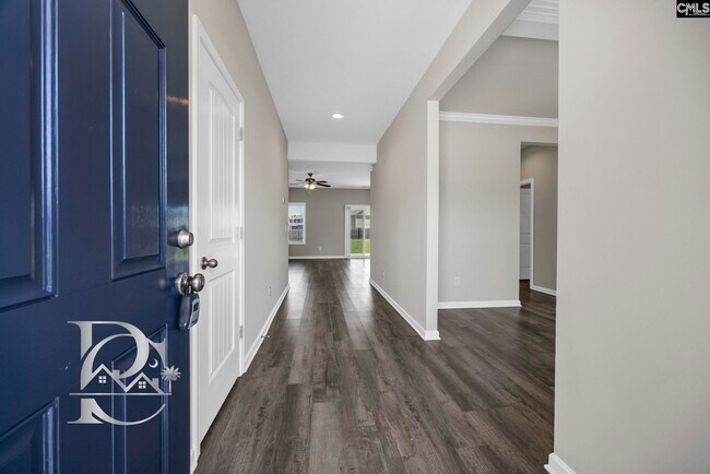 Building Photo - 5 Spinney Ct