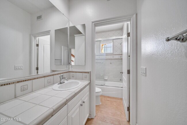 Building Photo - 765 Coral Ridge Ct