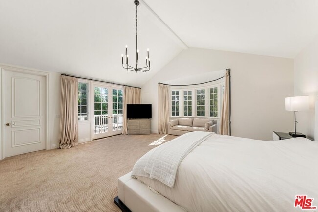 Building Photo - 515 S Westgate Ave