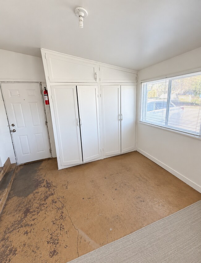 Building Photo - 1040 W 1100 N