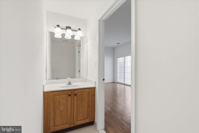 Building Photo - 25828 Kirkwood Square