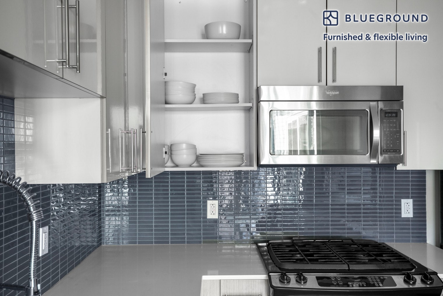 Building Photo - 320 D St