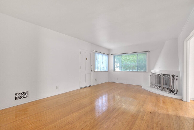 Building Photo - 4088 Creed Ave