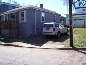 Building Photo - 125 Rosser Ave