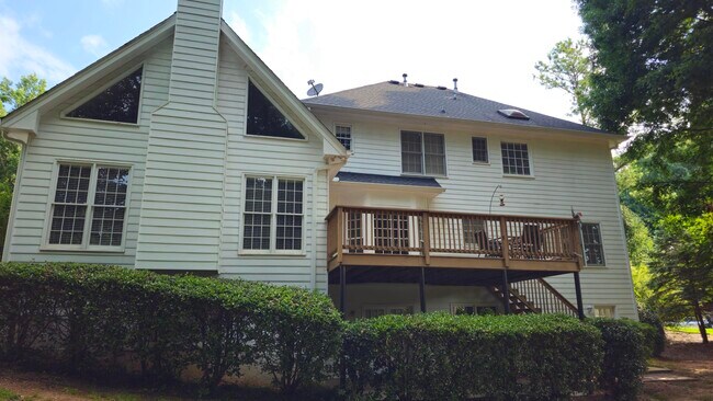 Building Photo - 1381 Providence Dr