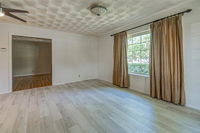 Building Photo - 10910 Marchant Cir