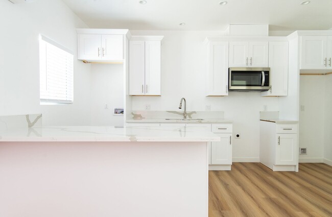 Primary Photo - Rose Apartements