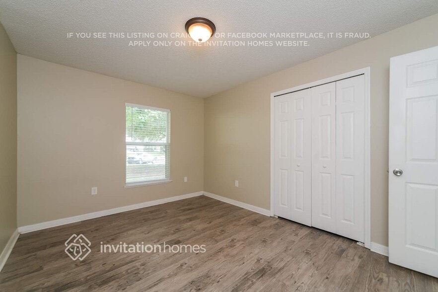 Building Photo - 912 Jayhil Dr