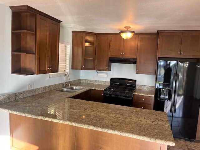 Building Photo - 6655 Esplanade