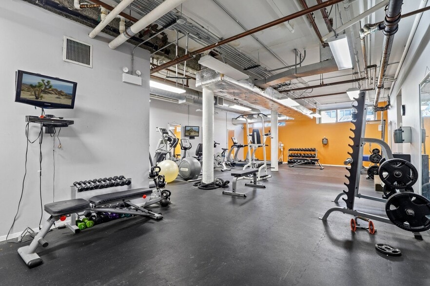 Gotham Lofts gym - 417 S Jefferson St