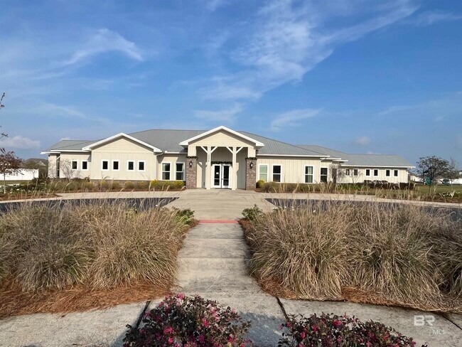 Building Photo - 10762 Winning Colors Trl