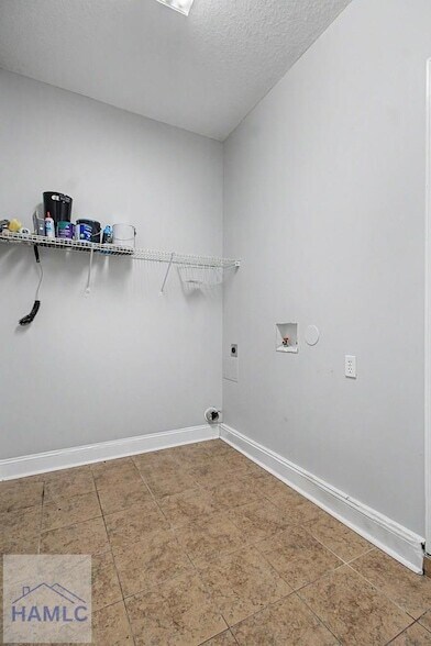Building Photo - 158 Ashley Ln