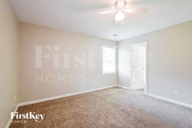 Building Photo - 4475 Grinstead Cove