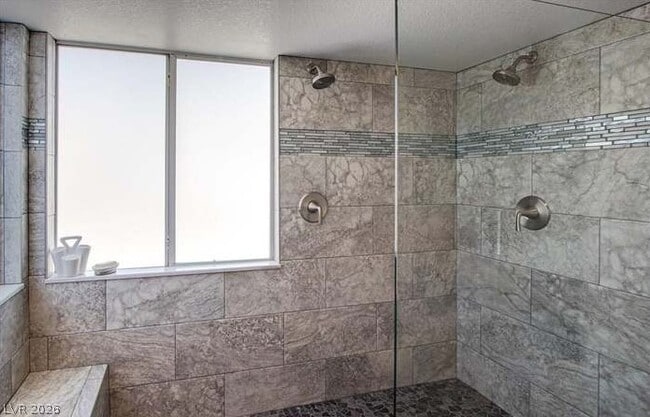 Building Photo - 2437 Twin Flower Cir