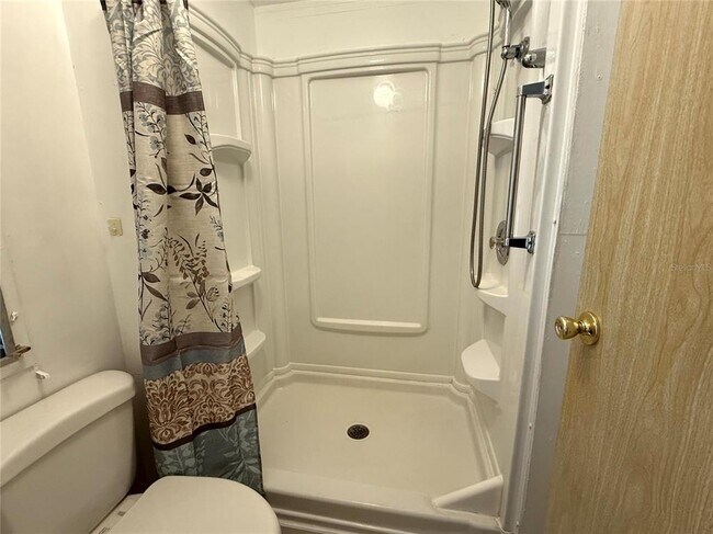 Building Photo - 3221 SE 39th Ave