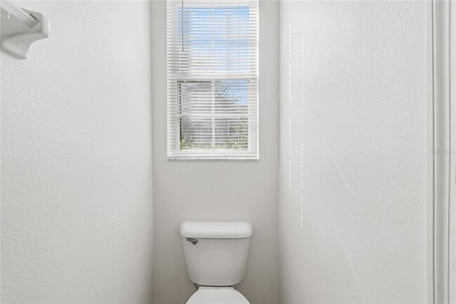 Building Photo - 571 Shoreham Ct NE