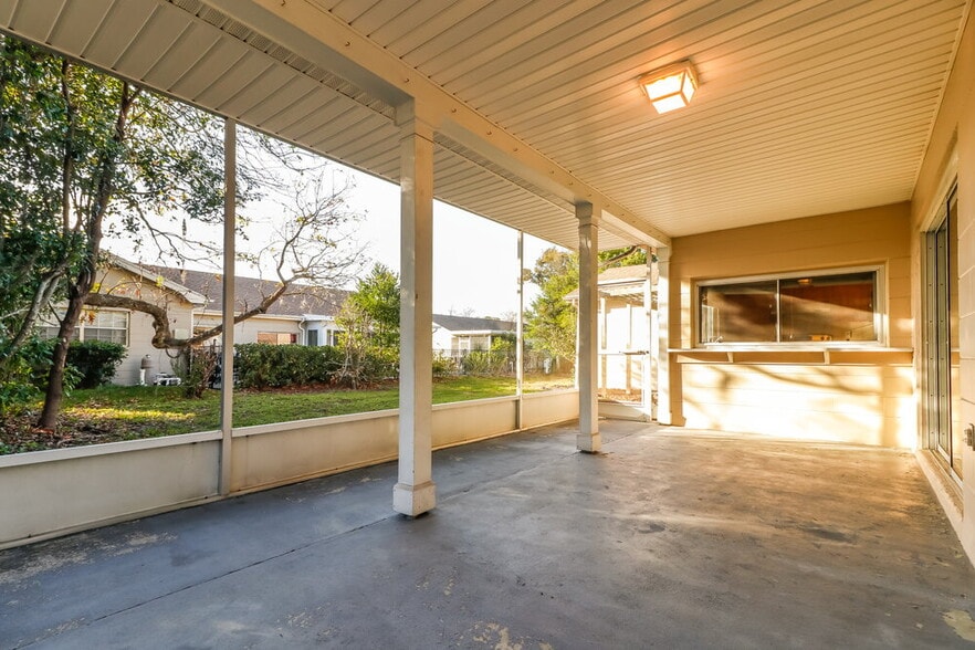 Building Photo - 13021 Sirius Ln