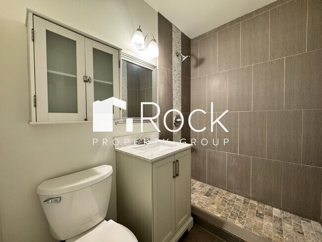 Building Photo - Remodeled Historic Home Near the Capitol, Uptown, Midtown and Paseo districts