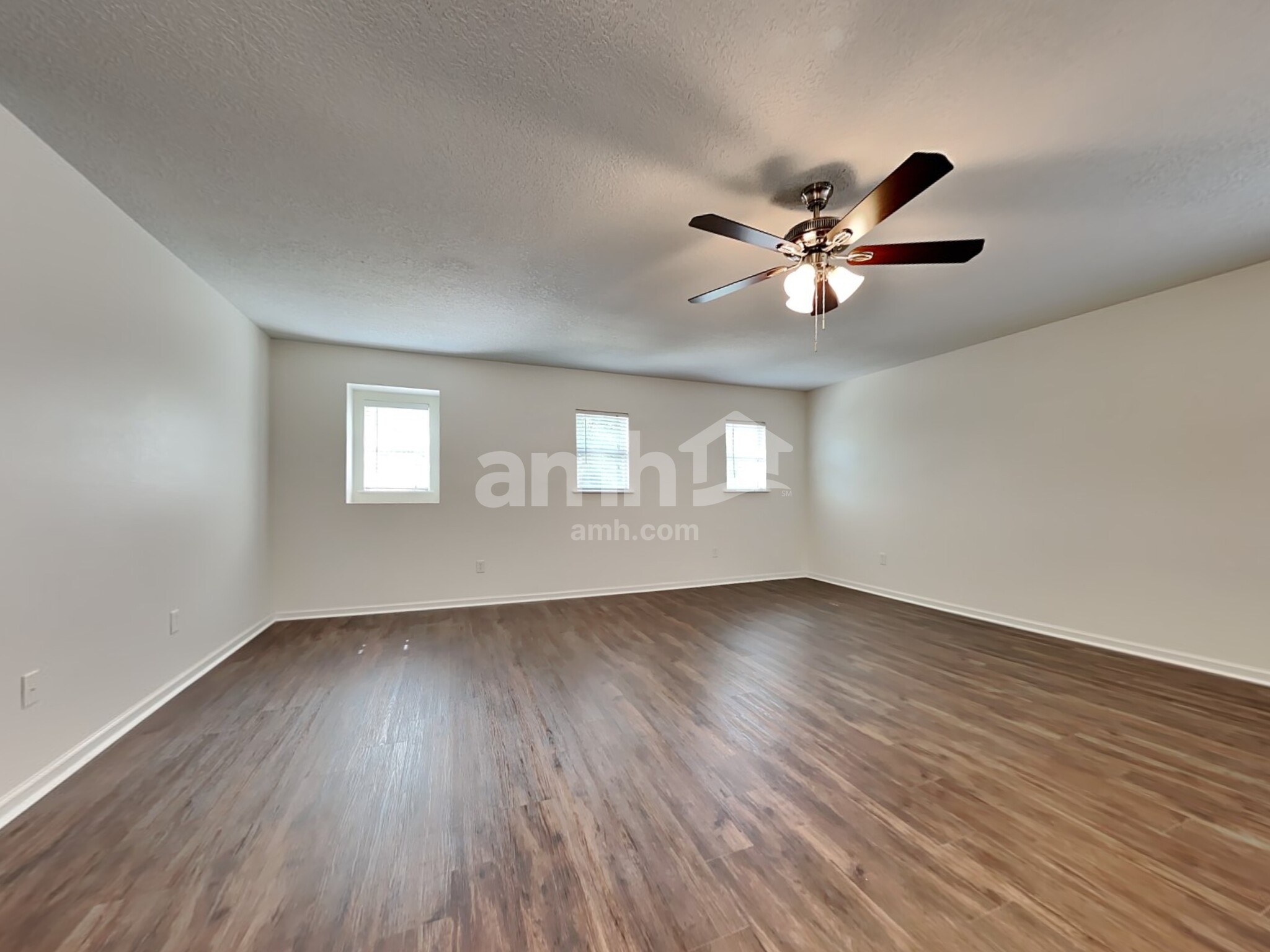 Building Photo - 880 Collinswood Dr