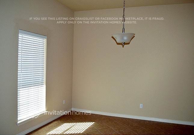 Building Photo - 1147 Clairemont Ln