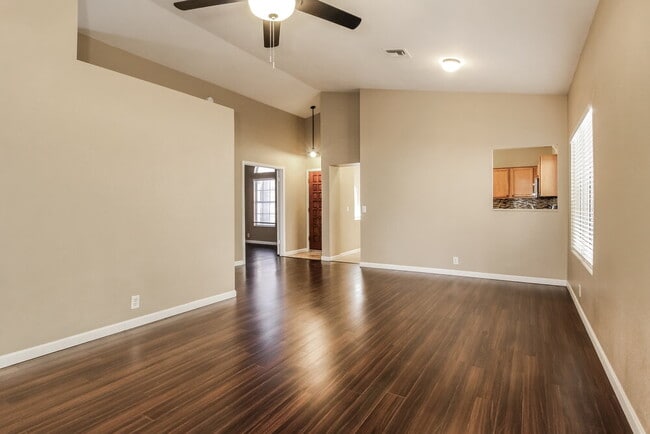 Building Photo - 19415 N 77th Ave