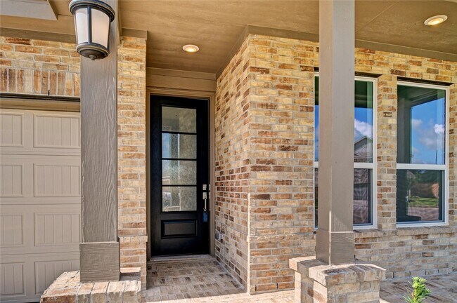 Building Photo - 26923 Zebra Grass Dr