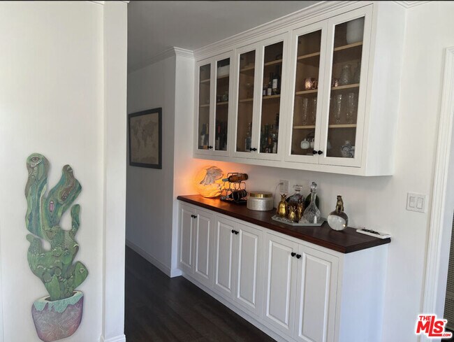 Building Photo - 3125 Stanford Ave