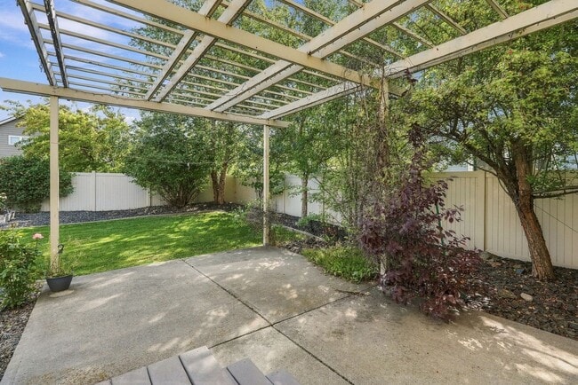 Building Photo - 1680 N Winchester Ct