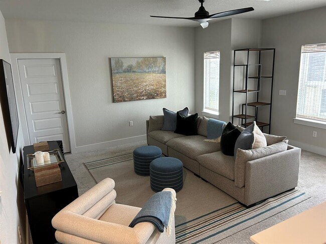 Building Photo - 142 Volterra Ln