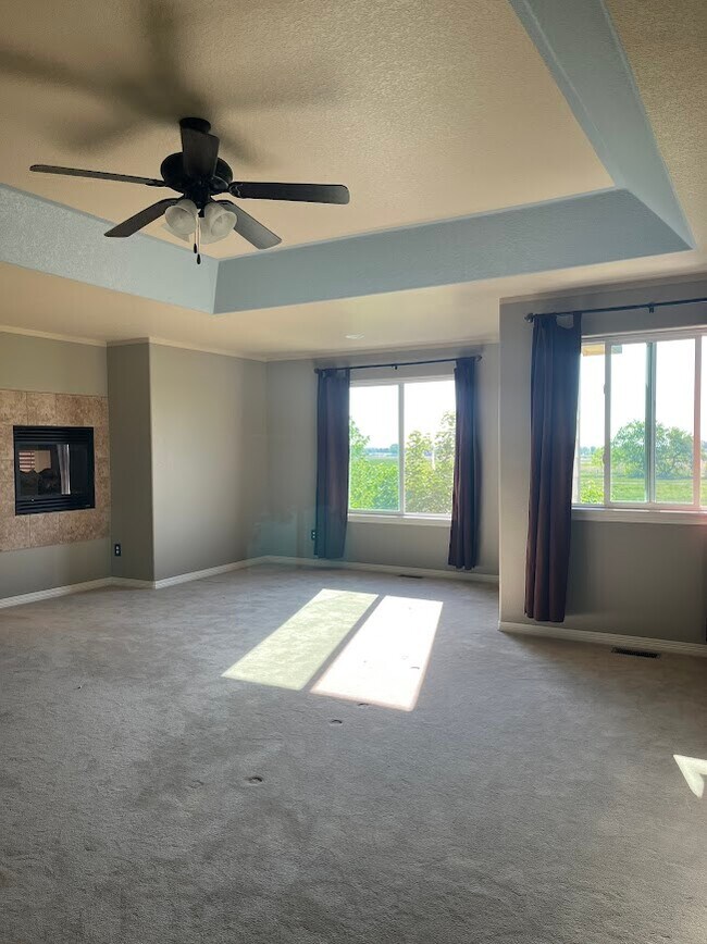 Building Photo - 964 Pyxis Dr