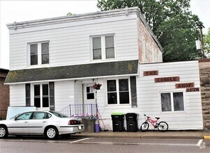 Building Photo - 110 E 4th Ave