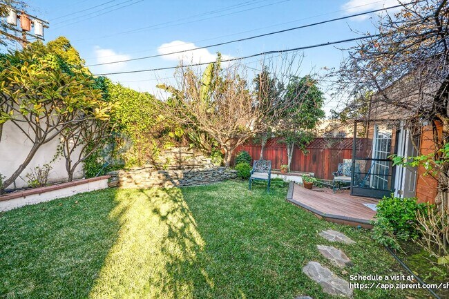 Building Photo - 138 N Hamel Dr