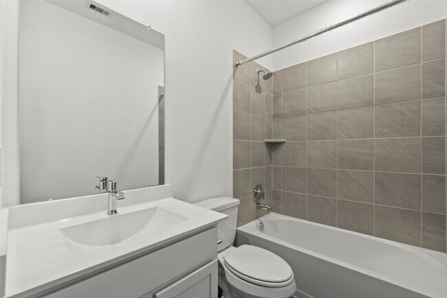 Building Photo - 6023 Ginevra Summers Dr