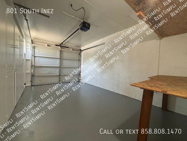 Building Photo - 801 South Inez-