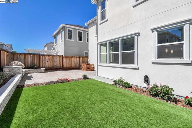 Building Photo - 36151 Windwood Ln