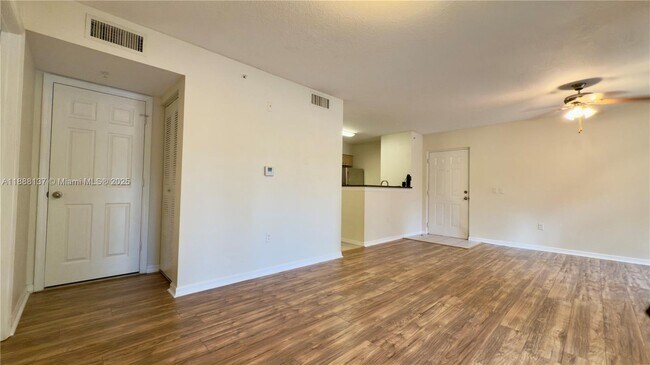 Building Photo - 4220 San Marino Blvd