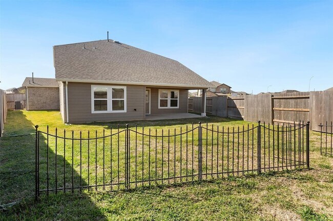 Building Photo - 2533 Allegretto Sea Dr