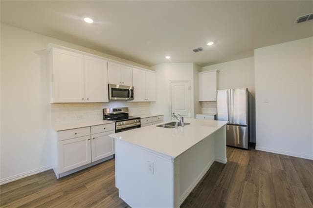 Building Photo - 127 Jenkinson Dr