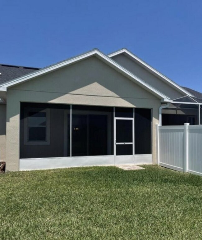 Building Photo - Addison Village Townhome!!!