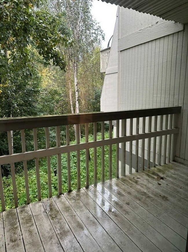 Building Photo - 2644 Forest Park Dr