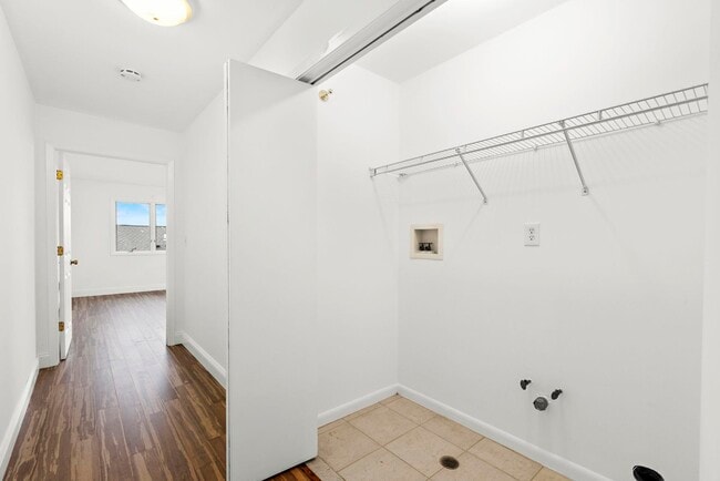 Building Photo - 44 Skyview Terrace